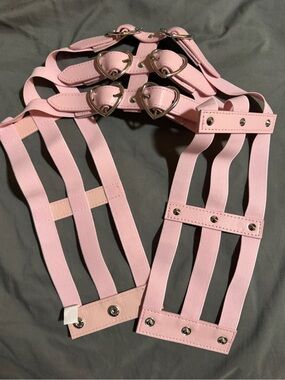 Pink Heart-Buckle Strappy Harness Belt - Women Accessories